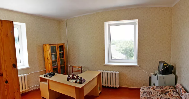 Продаётся квартира под офис в центре г. Барановичи. 2